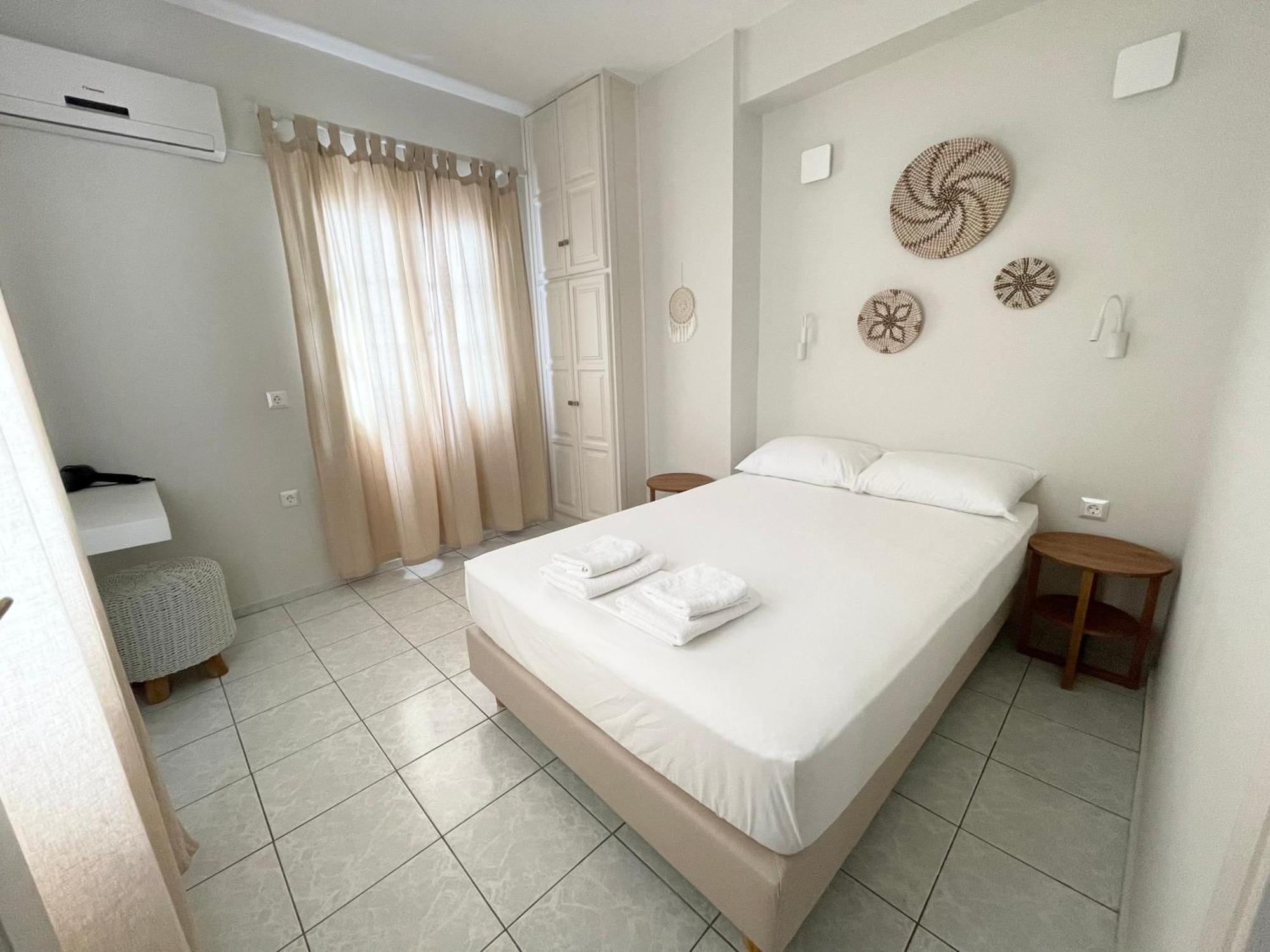 Manto Apartments Тинос Экстерьер фото